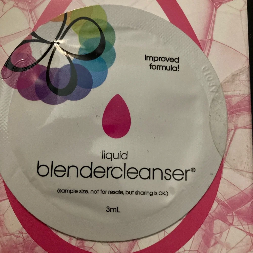 beautyblender Keep it clean, cleanser and  cleaning mitt